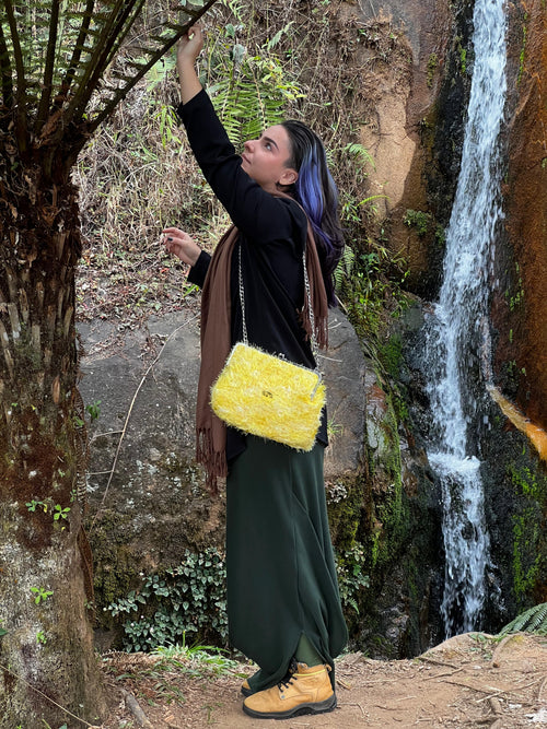 Bolsa Charme Amarelo Chiquete